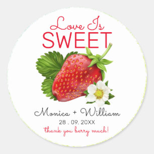 Liebe ist süße Erdbeeren Hochzeit Runder Aufkleber
