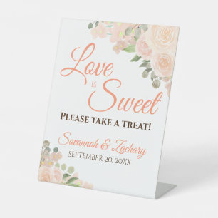 Liebe ist Sweet Coral Peach Boho Bloral Wedding Sockelschild