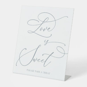 Liebe ist Sweet Dusty Blue Gray Minimalistische Ho Sockelschild