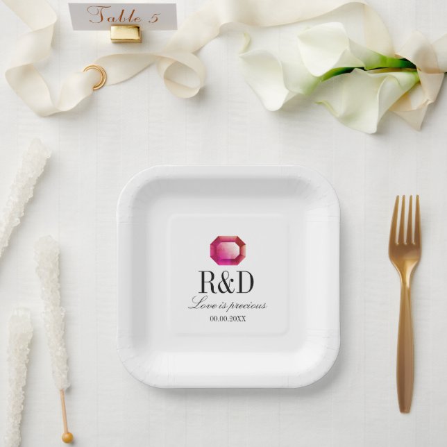 Liebe ist wertvolle rosa Edelsteinhochzeit Pappteller (Hochzeit)