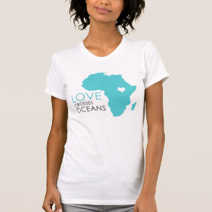Liebe kreuzt Ozeane - Afrika T-Shirt