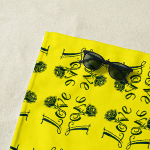 Liebe Letters: Fusion von Typografie und Natur Strandtuch