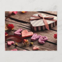 Liebe mit Herz Gestaltetem Valentinstag-Geschenk