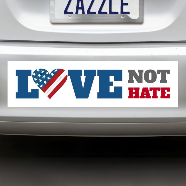 Liebe nicht Hass USA Flag Bold Rustic Heart White Autoaufkleber (Von Creator hochgeladen)