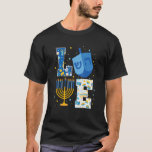 LIEBE Niedliche Hanukka Dekorationen Dreidel Menor T-Shirt<br><div class="desc">LIEBE Niedlich Hanukkah Dekorationen Dreidel Menorah Chanukah.</div>