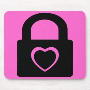 Liebe schloss sich ein. mousepad