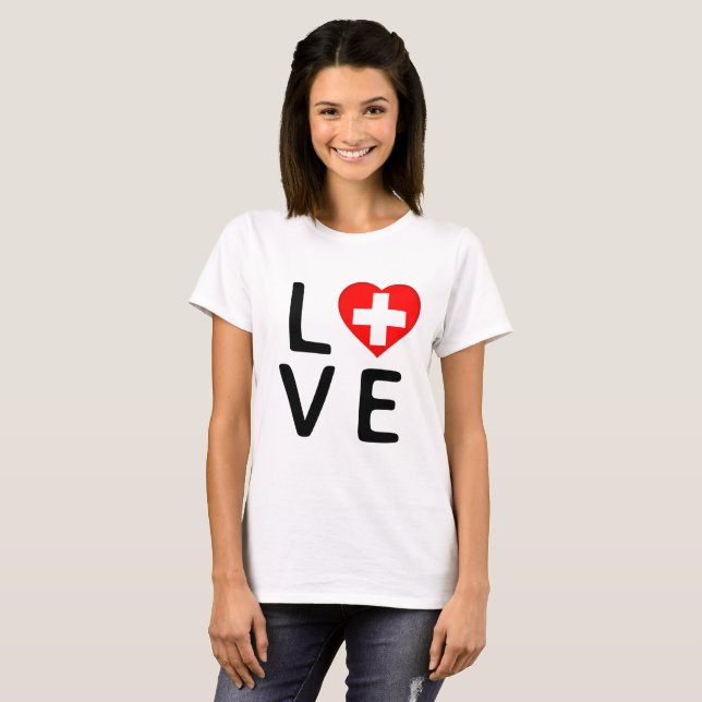 Liebe - Schweizer Flagge T-Shirt (Vorne ganz)