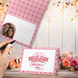 Liebe Sie jeden Tag nicht nur einen Tag Romantik Feiertagskarte