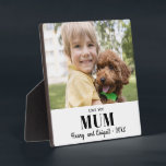 Liebe Sie Mama Foto Familie Moderner Sake Fotoplatte<br><div class="desc">Benutzen Sie ein beliebtes Foto, um einfach eine Keepsake-Plakette zu erstellen. In drei Textzeilen lasse man, die besondere Bindung im Foto auszudrücken. Diese berufliche Vorlage wird jedem Muttertier ein sentimentales Geschenk machen. Perfekte Größe für die Unterbringung auf einem Wohnzimmermantel oder einem Schreibtisch. Denken Sie an ein Weihnachtsgeschenk, den Valentinstag oder...</div>