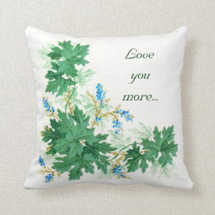 Liebe Sie mehr… immer KissenThrow Kissen