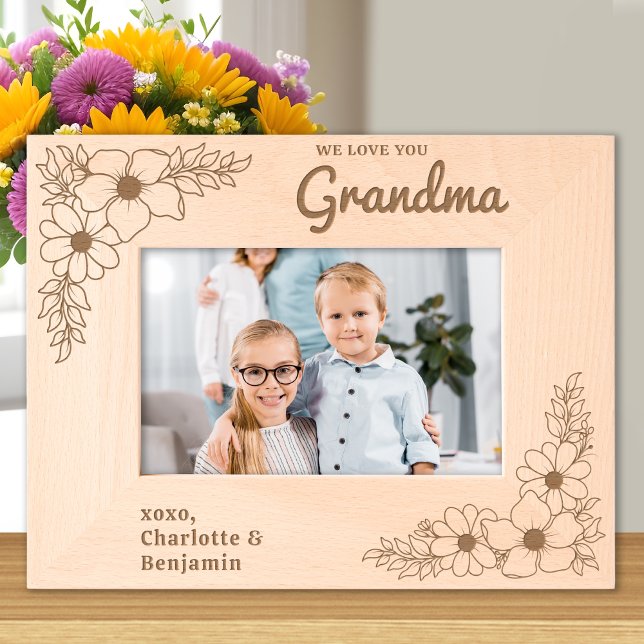Liebe Sie Oma Floral Personalisierten Holzbild Geätzte Rahmen (Von Creator hochgeladen)