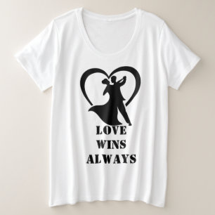 Liebe siegt immer Romantisches Plus Size T-Shirt