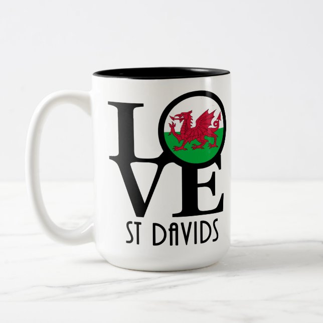 LIEBE St Davids, Wales 15oz Zweifarbige Tasse (Links)