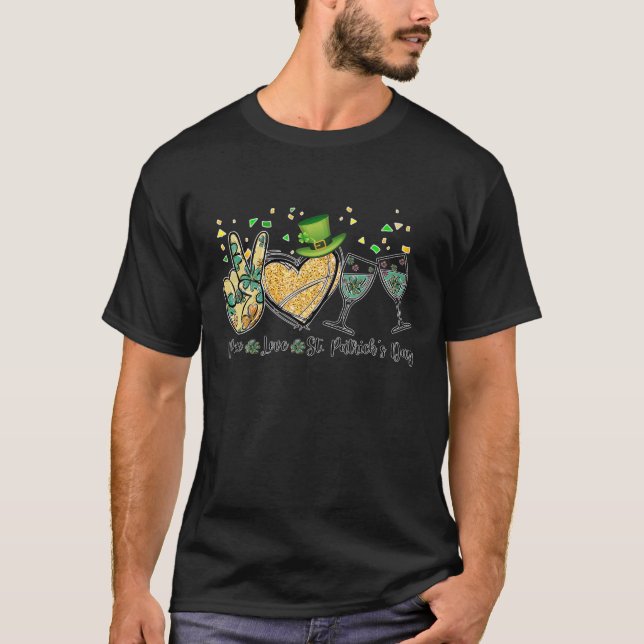 Liebe St Patrick's Day Cheer Drinks T-Shirt (Vorderseite)