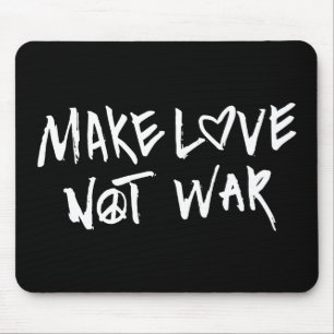 Liebe statt Krieg Mousepad