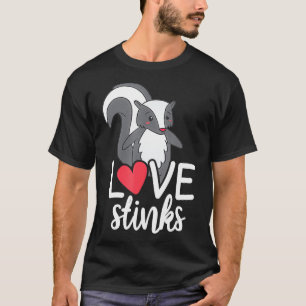 Liebe stinkt an seinen und ihren lustigen Weinen T-Shirt
