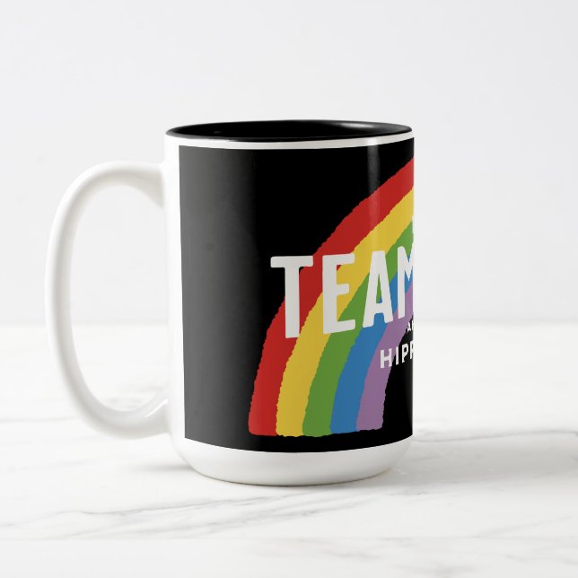 Liebe, Teamwork und all das Hippie-Zeug Zweifarbige Tasse (Links)