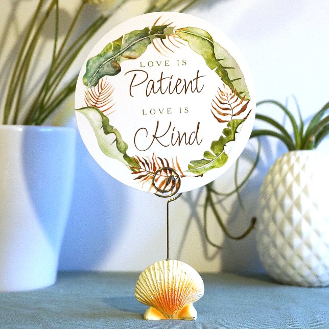 Liebe tropische grüne Blätter ist Patientenzeichen Einladung (love is patient love is kind wedding table top sign round green rustic banana leaves tropical wreath)