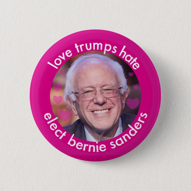 Liebe-Trumpf-Hass Button (Vorderseite)