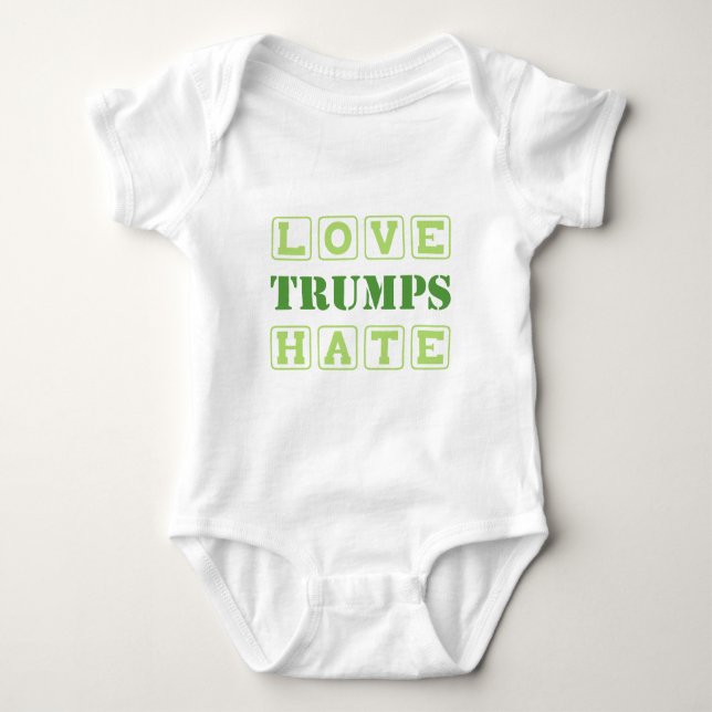 LIEBE TRUMPS HASEN BABY STRAMPLER (Vorderseite)