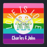 Liebe Typografie Gay Couple Pride LGBT Rainbow Log Quadratische Wanduhr<br><div class="desc">Liebe ist Liebe Typografie Gay Pride LGBT Rainbow Flag Stripes Gay Couple Clock mit Individuellen Namen Charles und John</div>