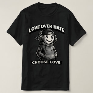 Liebe über Hass Urban Icon Lächelnd X-Augen Urban  T-Shirt