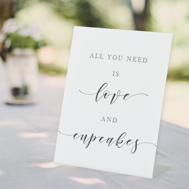 Liebe und Cupcakes Sockelschild (Von Creator hochgeladen)