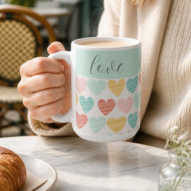 Liebe und Herz Farbenfrohe Tasse (Von Creator hochgeladen)