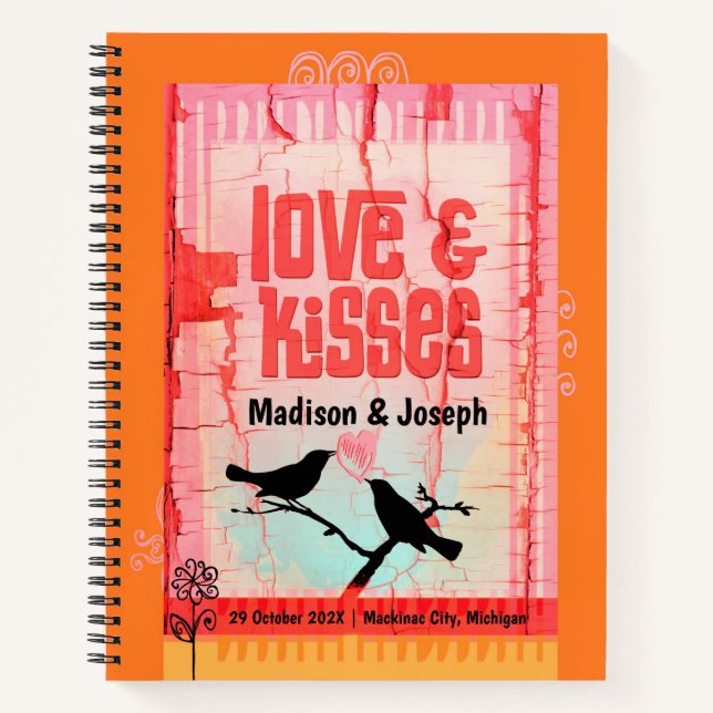 Liebe und Kisses Orange Whimsical Love Birds Notizbuch (Vorderseite)