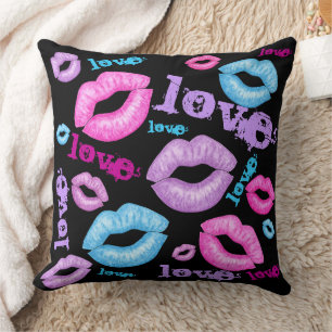 Liebe und Kisses Throw Kissen