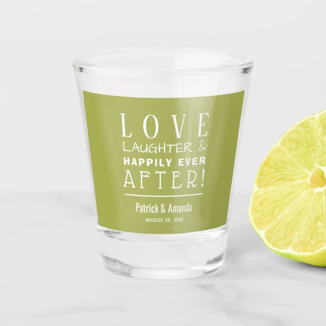 Liebe und Lacher Grüne Hochzeit Schnapsglas (Vorderseite)
