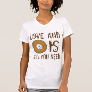 Liebe und Latke sind alles, was Sie für einen jüdi T-Shirt