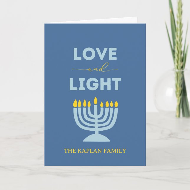 "Liebe und Licht" Menorah Personalisiert Hanukkah Karte (Vorderseite)