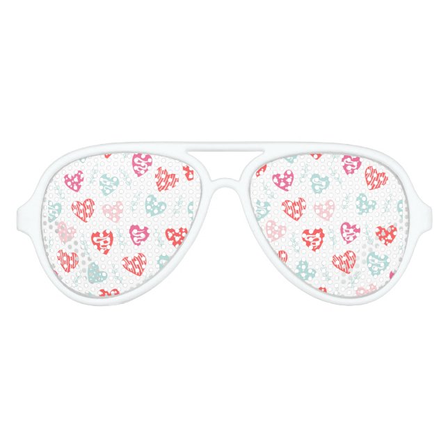 Liebe Valentine Pink Rote Herzen Sonnenbrille (Vorderseite)