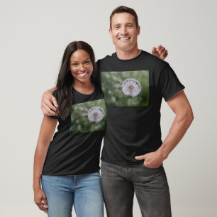 Liebe versagt nie Löwenzahn1 Korinther 13 T-Shirt