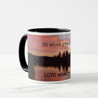 LIEBE, was Sie TUN, was Sie Liebe-Tasse Tasse