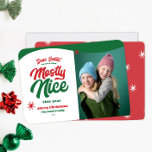 Liebe Weihnachtskarte Feiertagskarte<br><div class="desc">Sehr geehrter Weihnachtsmann,  wir waren dieses Jahr meistens nett. Eine freche Urlaubsfotokarte,  um Ihre meist netten Kinder oder Haustiere zu zeigen. Fun Retro Typografie und klassische grün und rot Farben. Passen Sie Foto,  Gruß,  Namen und Jahresbereich an.</div>