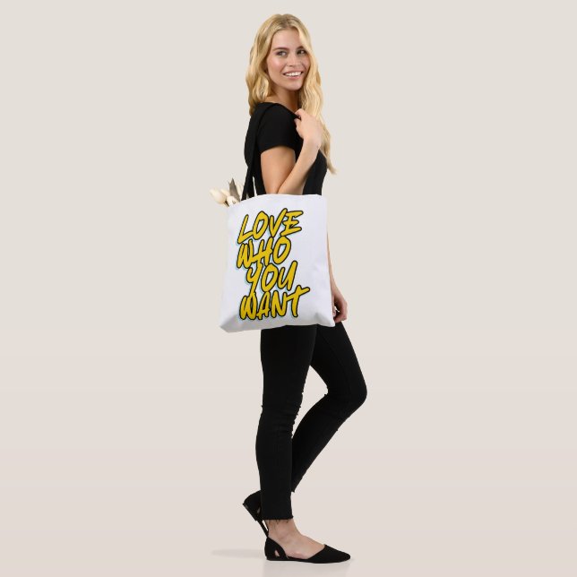 LIEBE, WER SIE GEWOLLT haben (Am Model)
