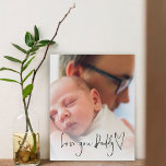 Liebe You Daddy Heart Motif Script Custom Foto Fa. Künstlicher Leinwanddruck<br><div class="desc">Liebe Sie Daddy Heart Motif Script Custom Foto. Ein Geschenk für Papa wird stolz sein,  an seine Wand zu setzen,  einfach ersetzen Sie das Beispiel-Foto mit Ihrem eigenen,  das über dem Set typografische Liebe You Daddy mit künstlerischen Herzmotiv ist.</div>