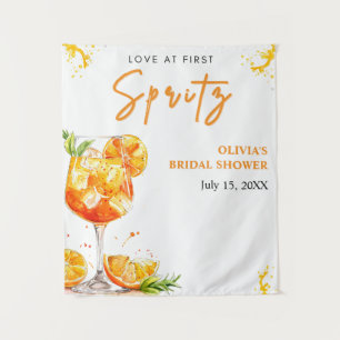 Liebe zum ersten Spritz Orange Bridal Duschkopf Hi Wandteppich