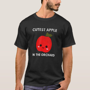 Lieben Äpfel ernten Niedlichen Apfel in Obstgarten T-Shirt