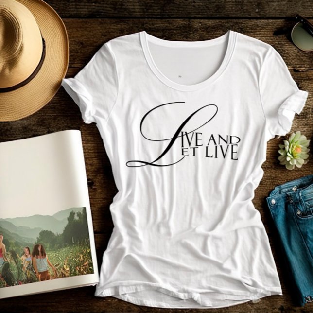 Lieben und gelassen Livemusik zitieren Typografie- T-Shirt (Von Creator hochgeladen)