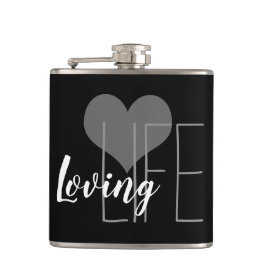 LIEBENDE LIFE-Buchstaben mit Herz | Flachmann