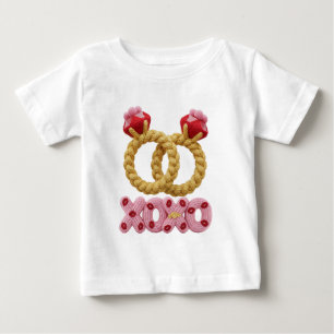 Liebenswerte Gestrickte Hochzeitsringe XOXO Baby T-shirt