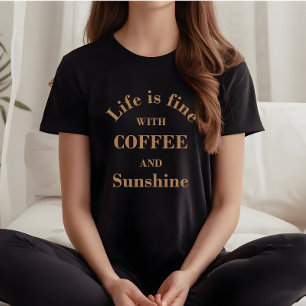 Liebliche Kaffeekochen T-Shirt