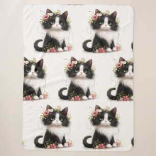 Liebliche Tuxedo Kitten mit Blume Kissen Kissen Sherpadecke