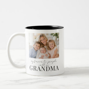 Lieblingsmenschen nennen mich Oma-Geschenkfoto Zweifarbige Tasse