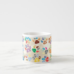 Liebreizige bunte Hundepfotenabdrücke, Bokeh Espressotasse
