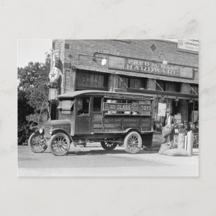 Lieferwagen eines Eisenwarenladens, 1924. Altes Fo Postkarte