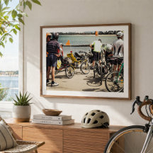 Liegende Fahrräder und Radfahrer-Treffen